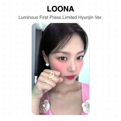 LOONA Luminous First Press Limited Hyunjin Ver. Official Photocard