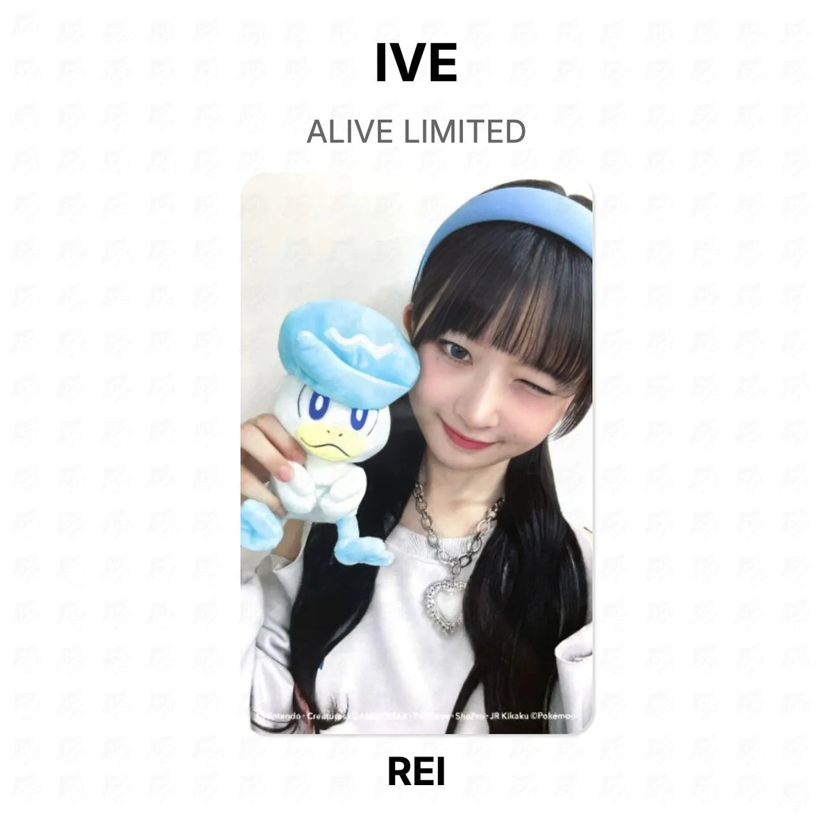 IVE ALIVE LIMITED Official Photocard