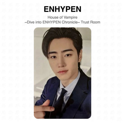 ENHYPEN House of Vampire ~Dive into ENHYPEN Chronicle~ Trust Room Official Photocard