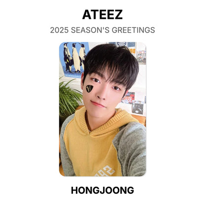 ATEEZ 2025 SEASON'S GREETINGS Official Photocard