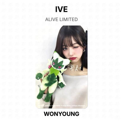 IVE ALIVE LIMITED Official Photocard