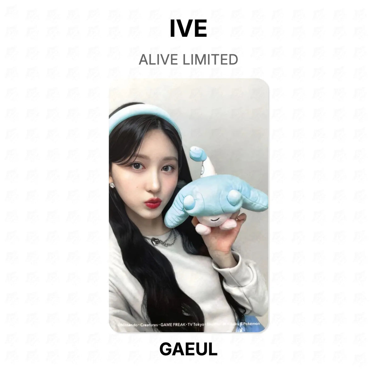 IVE ALIVE LIMITED Official Photocard