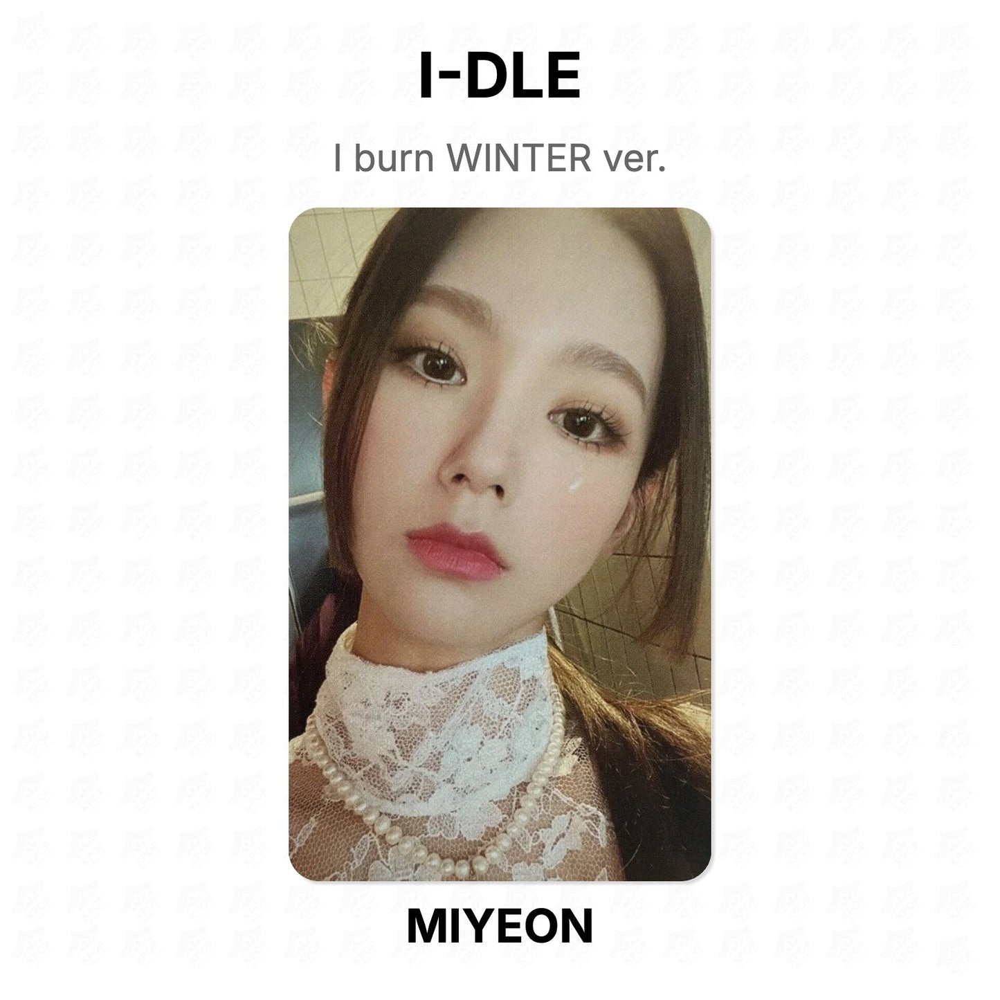 I-DLE I burn WINTER ver. Official Photocard