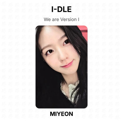 I-DLE We are Version I Official Photocard