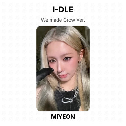 I-DLE We made Crow Ver. Official Photocard