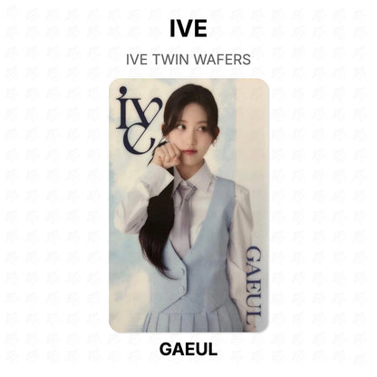IVE TWIN WAFERS Official Photocard