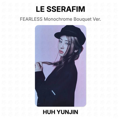 LE SSERAFIM FEARLESS Monochrome Bouquet Ver. Official Photocard