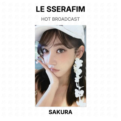 LE SSERAFIM HOT BROADCAST Official Photocard