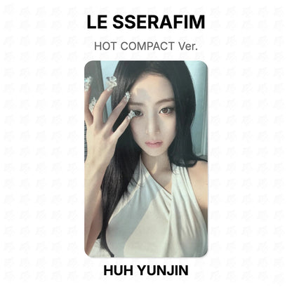 LE SSERAFIM HOT COMPACT Ver. Official Photocard