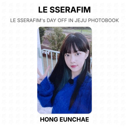 LE SSERAFIM LE SSERAFIM's DAY OFF IN JEJU PHOTOBOOK Official Photocard
