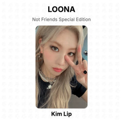 Kim Lip 02