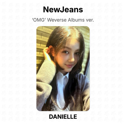 NewJeans ‘OMG’ Weverse Albums ver. Official Photocard