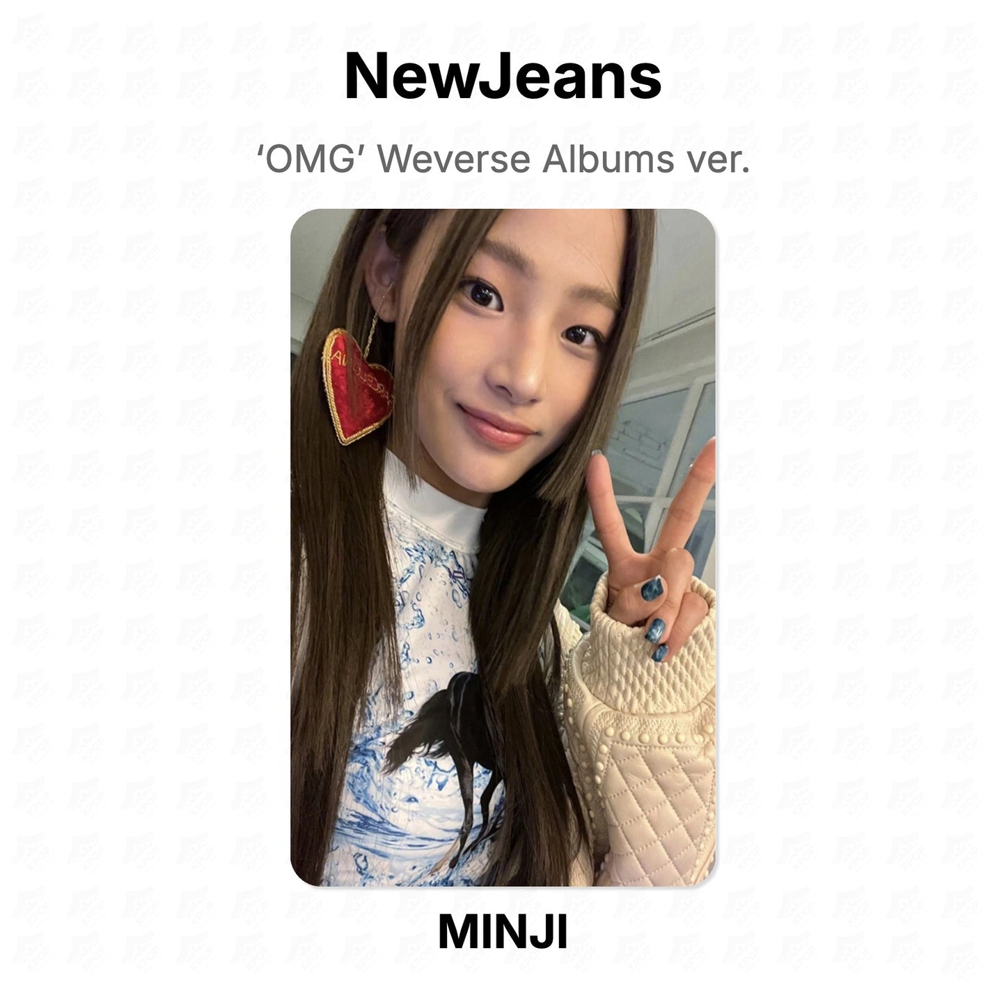 NewJeans ‘OMG’ Weverse Albums ver. Official Photocard