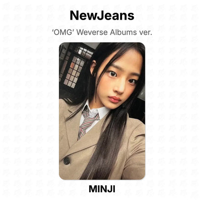NewJeans ‘OMG’ Weverse Albums ver. Official Photocard