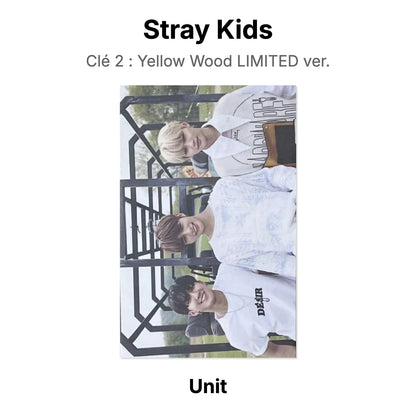 Stray Kids Clé 2 : Yellow Wood LIMITED ver. Official Photocard
