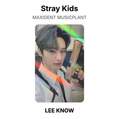 LEE KNOW
