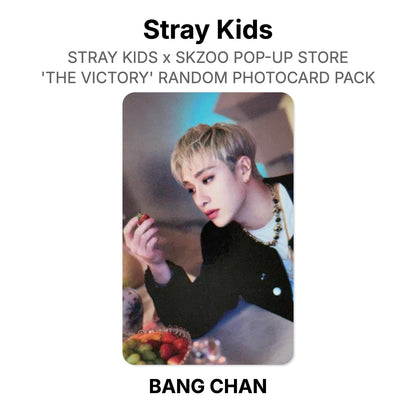 Stray Kids x SKZOO POP-UP STORE 'THE VICTORY' RANDOM PHOTOCARD PACK Offizielle Photocard