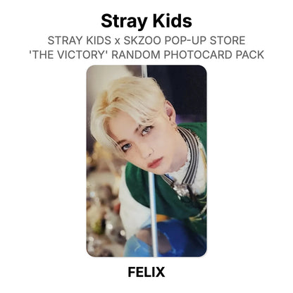 Stray Kids x SKZOO POP-UP STORE 'THE VICTORY' RANDOM PHOTOCARD PACK Offizielle Photocard
