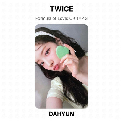 TWICE Formula of Love: O＋T=＜3 Official Photocard