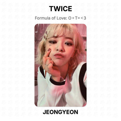 TWICE Formula of Love: O＋T=＜3 Official Photocard