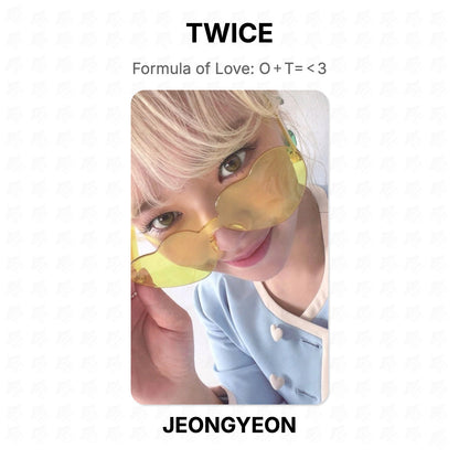 TWICE Formula of Love: O＋T=＜3 Official Photocard